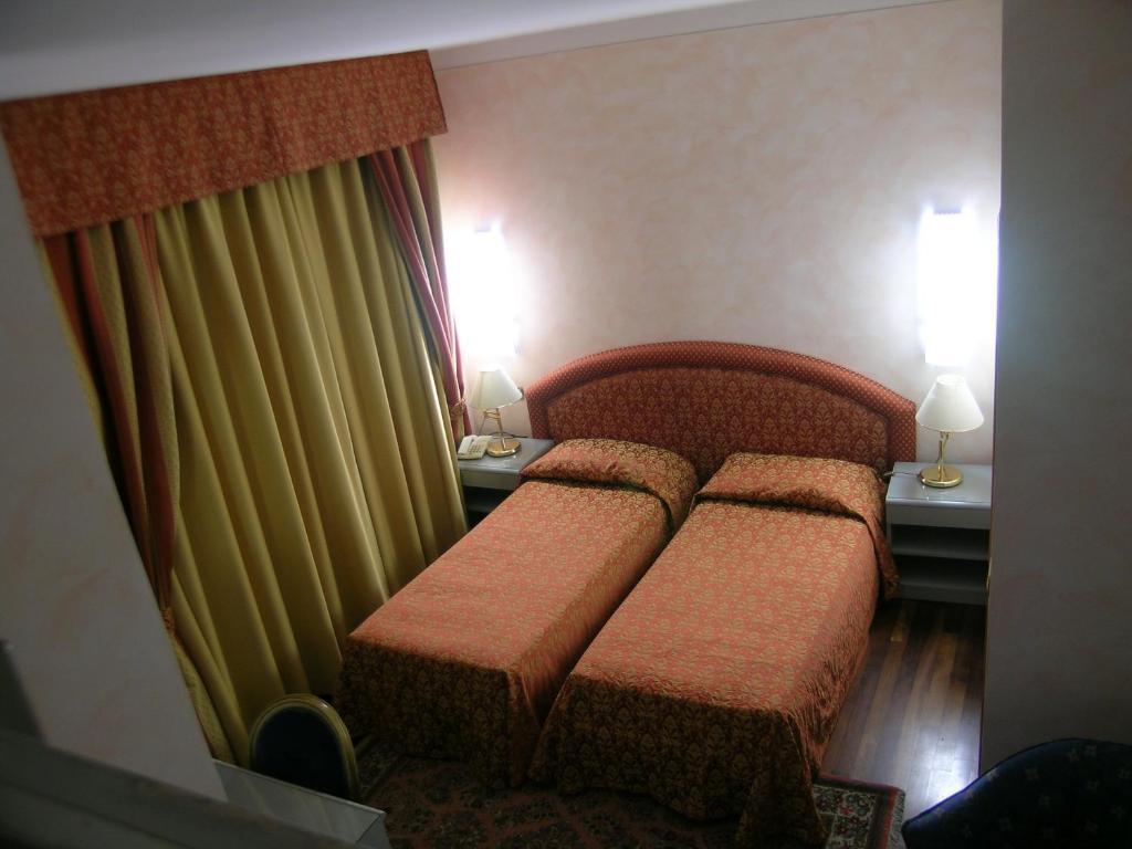 Hotel Da Vito 캄파냐 루피아 외부 사진